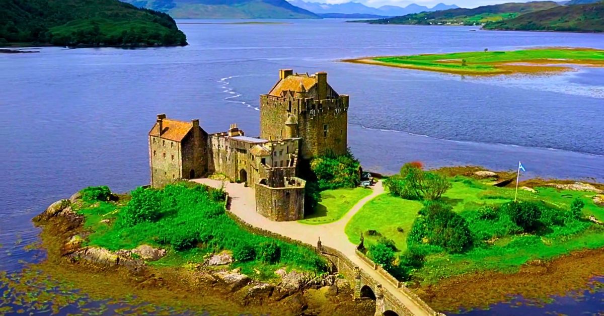 10 Breathtaking Castles In Scotland You Need To Visit At Least Once